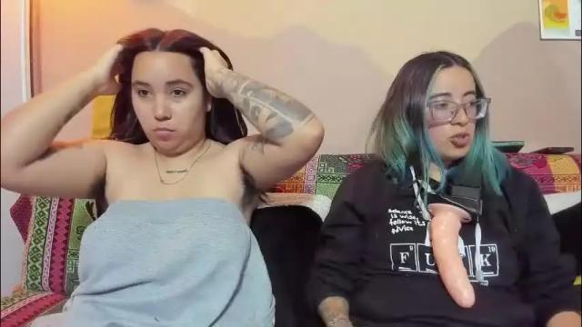 Image 8 of waningrosee Stream on Chaturbate on 7 days ago