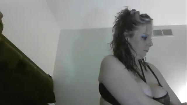 Thumbnail 1, wannatouchit8991's Stream at Chaturbate, 17 months ago