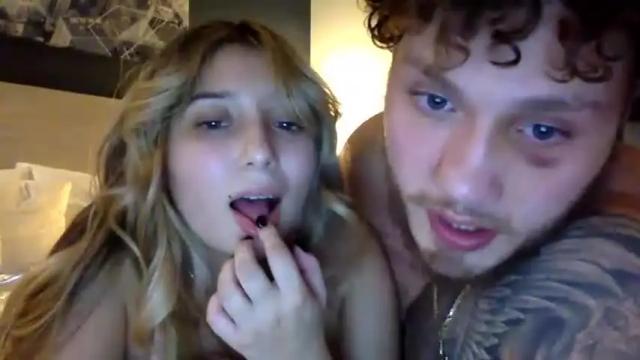 Image 6 of watchusfuck_ Stream on Chaturbate on 19 months ago