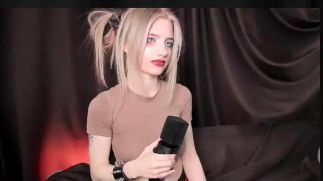 Image 7 of waterfallwoods Stream on Chaturbate on 1 month ago