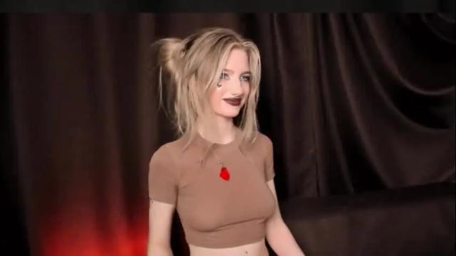 Image 12 of waterfallwoods Stream on Chaturbate on 1 month ago