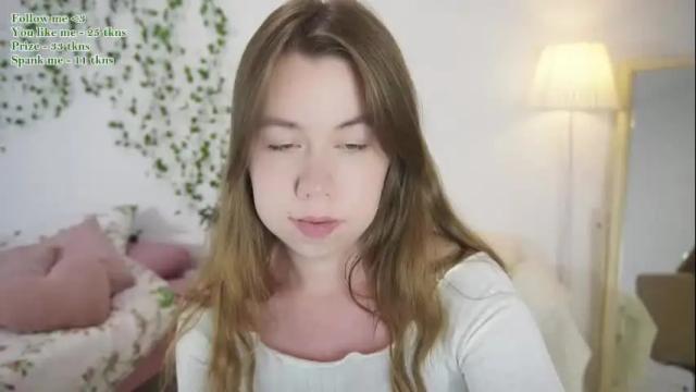 Image 3 of watermelon_sugar_ Stream on Chaturbate on 10 days ago