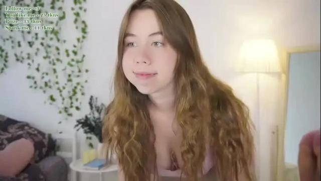 Image 3 of watermelon_sugar_ Stream on Chaturbate on 2 days ago