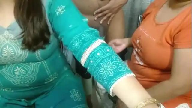 Image 2 of we_are_indian Stream on Chaturbate on 1 month ago