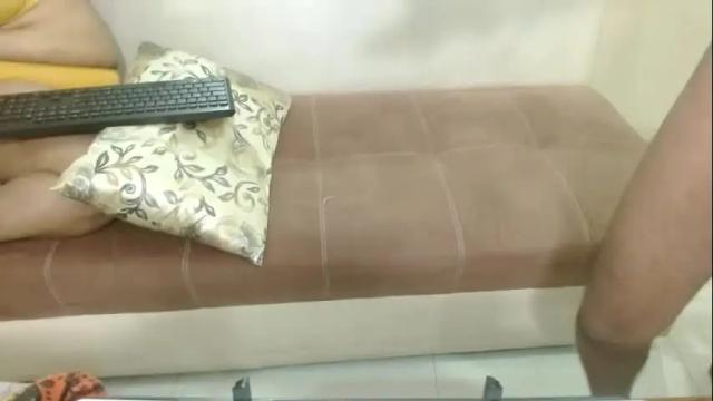 Image 7 of we_are_indian Stream on Chaturbate on 10 days ago