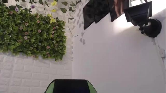 Image 6 of we_n_you Stream on Chaturbate on 1 month ago