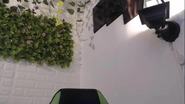 Image 7 of we_n_you Stream on Chaturbate on 1 month ago