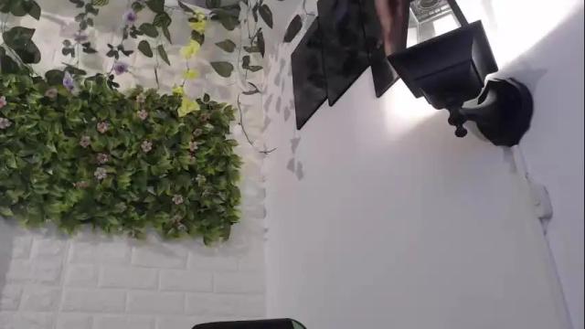 Image 3 of we_n_you Stream on Chaturbate on 1 month ago