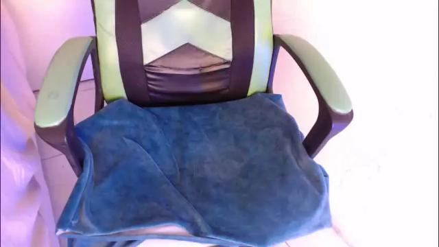 Image 11 of we_n_you Stream on Chaturbate on 3 days ago