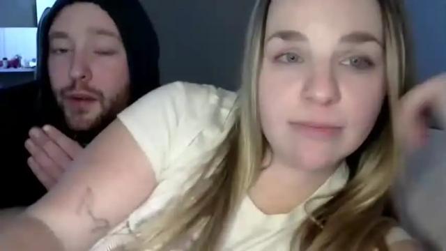 Image 3 of wearedrunkaf Stream on Chaturbate on 20 months ago