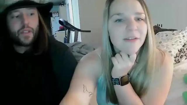 Image 4 of wearedrunkaf Stream on Chaturbate on 13 months ago