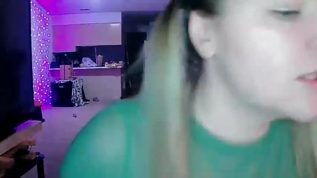 Image 11 of wearedrunkaf Stream on Chaturbate on 15 months ago