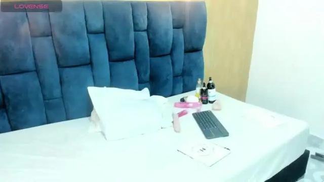 Thumbnail 1, weedqueen_official's Stream at Chaturbate, 17 months ago