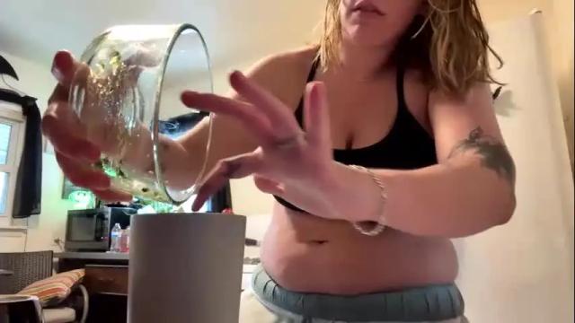 Image 2 of weedwaterr Stream on Chaturbate on 2 months ago