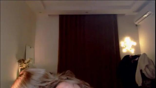 Image 2 of welliza Stream on Chaturbate on 1 month ago