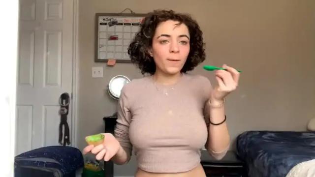 Image 7 of welovebaby Stream on Chaturbate on 15 months ago