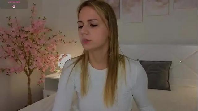 Image 11 of wendy__doll Stream on Chaturbate on 1 month ago
