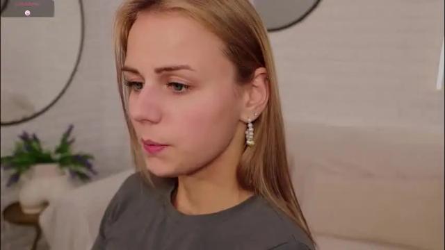 Image 8 of wendy__doll Stream on Chaturbate on 1 month ago