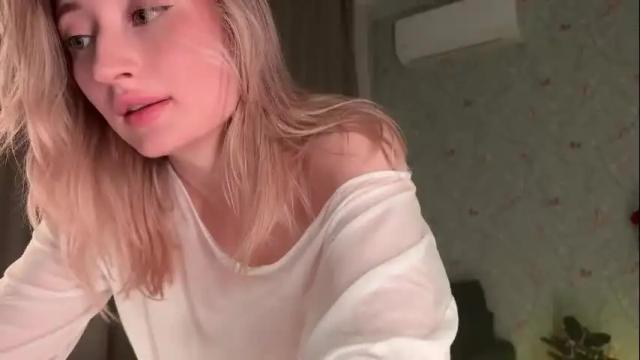 Image 4 of wendy_amber Stream on Chaturbate on 3 months ago