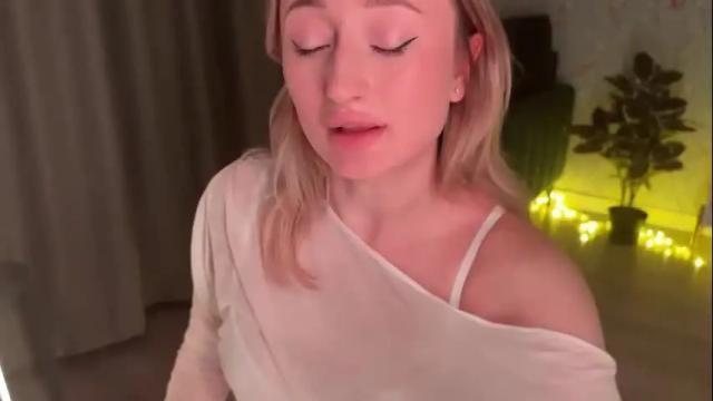 Image 8 of wendy_amber Stream on Chaturbate on 3 months ago