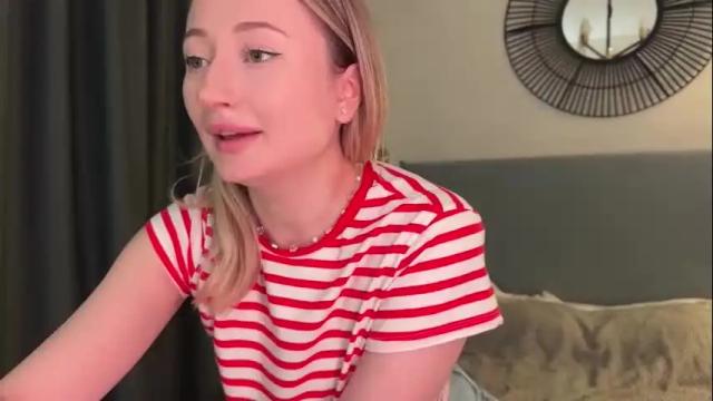 Image 2 of wendy_amber Stream on Chaturbate on 3 months ago