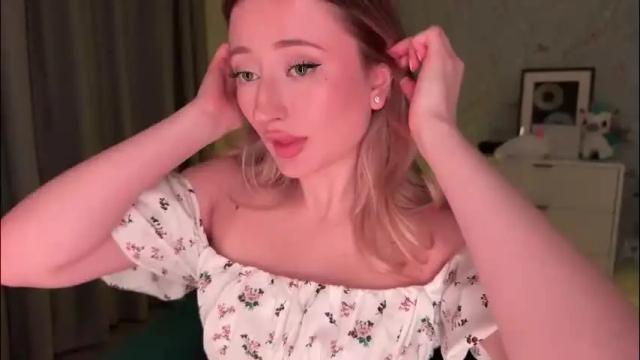Image 10 of wendy_amber Stream on Chaturbate on 2 months ago