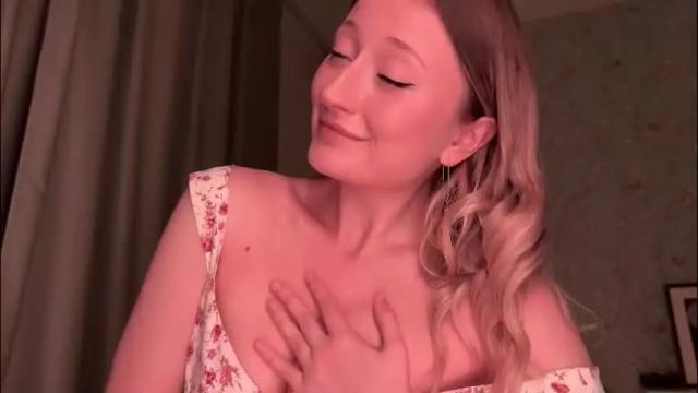 Image 2 of wendy_amber Stream on Chaturbate on 21 days ago