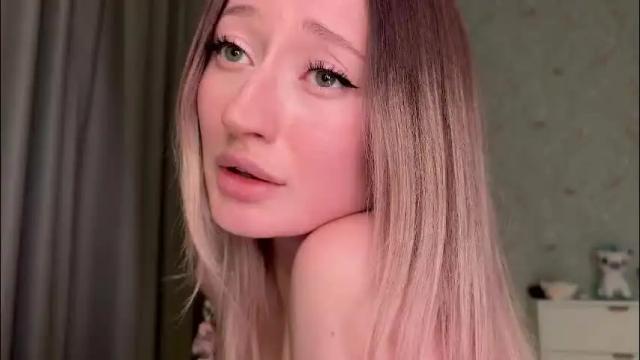 Image 3 of wendy_amber Stream on Chaturbate on 2 months ago