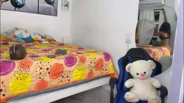 Thumbnail 1, wendy_and_alex1712's Stream at Chaturbate, 1 month ago