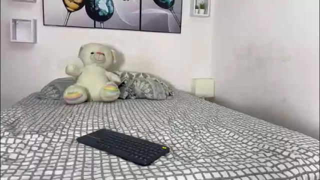 Image 7 of wendy_and_alex1712 Stream on Chaturbate on 1 month ago