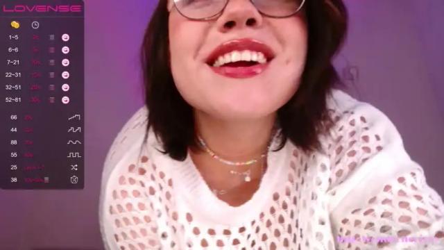 Image 2 of wendy_cherryy Stream on Chaturbate on 13 months ago