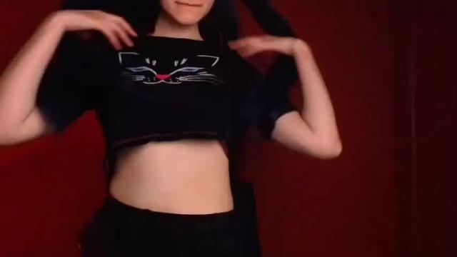 Image 3 of wendy_say_ Stream on Chaturbate on 14 months ago
