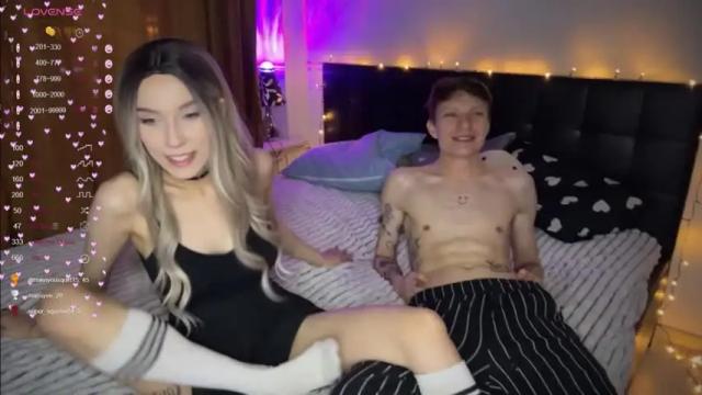 Image 7 of wendy_shyfox Stream on Chaturbate on 24 months ago