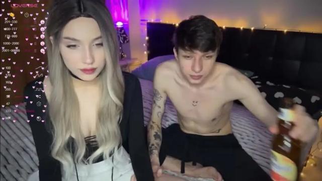 Thumbnail 1, wendy_shyfox's Stream at Chaturbate, 15 months ago