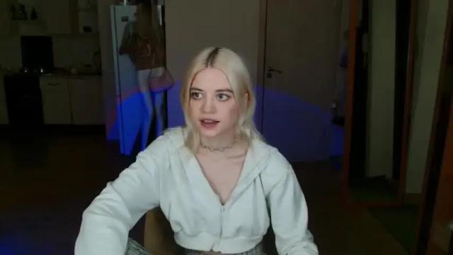Image 11 of wendylovelylovew Stream on Chaturbate on 18 months ago