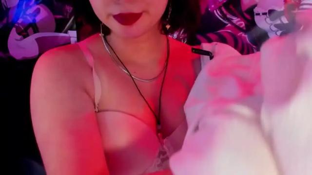 Image 11 of wendymoonie Stream on Chaturbate on 16 months ago