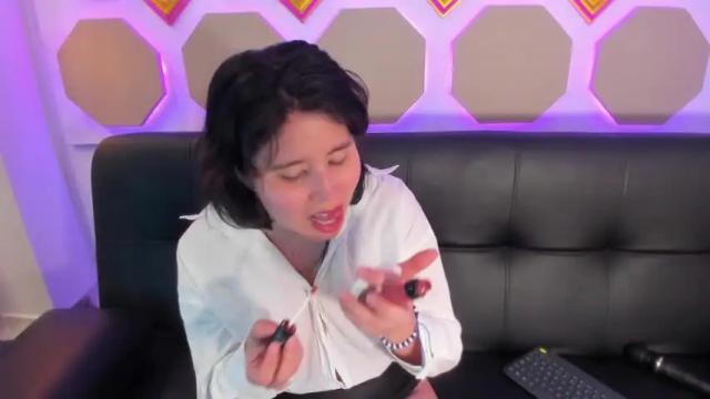 Thumbnail 1, wendymoonie's Stream at Chaturbate, 16 months ago