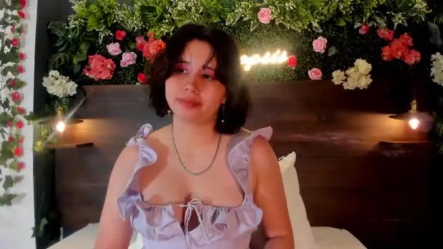 Image 7 of wendymoonie Stream on Chaturbate on 16 months ago