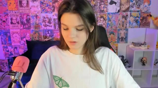 Image 4 of wendyreilly Stream on Chaturbate on 21 months ago
