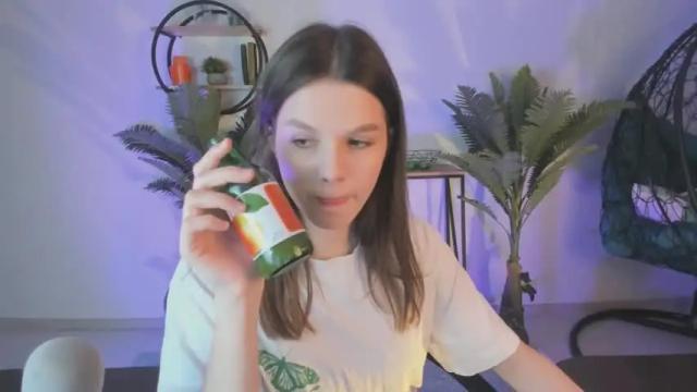Image 4 of wendyreilly Stream on Chaturbate on 21 months ago