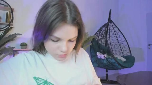 Image 6 of wendyreilly Stream on Chaturbate on 21 months ago
