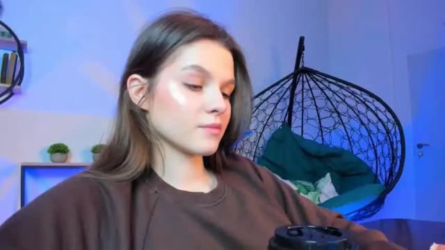 Image 12 of wendyreilly Stream on Chaturbate on 21 months ago