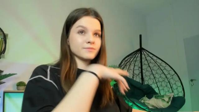 Image 12 of wendyreilly Stream on Chaturbate on 21 months ago