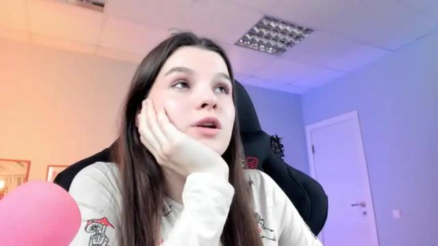 Image 10 of wendyreilly Stream on Chaturbate on 21 months ago