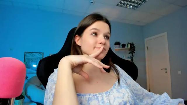 Image 12 of wendyreilly Stream on Chaturbate on 20 months ago