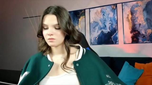 Image 10 of wendyreilly Stream on Chaturbate on 19 months ago