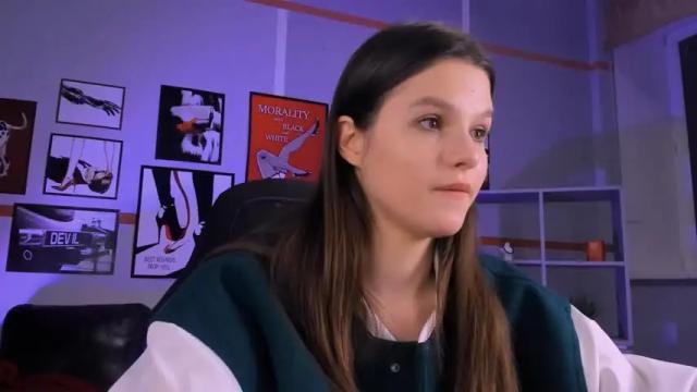 Image 4 of wendyreilly Stream on Chaturbate on 19 months ago