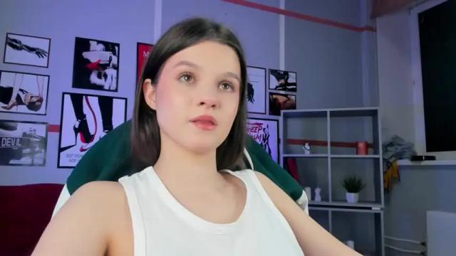 Image 8 of wendyreilly Stream on Chaturbate on 19 months ago