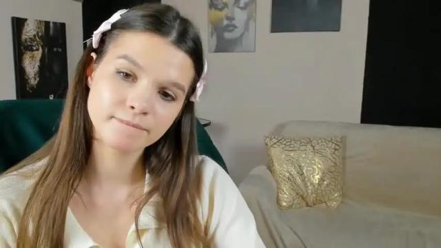 Image 11 of wendyreilly Stream on Chaturbate on 18 months ago