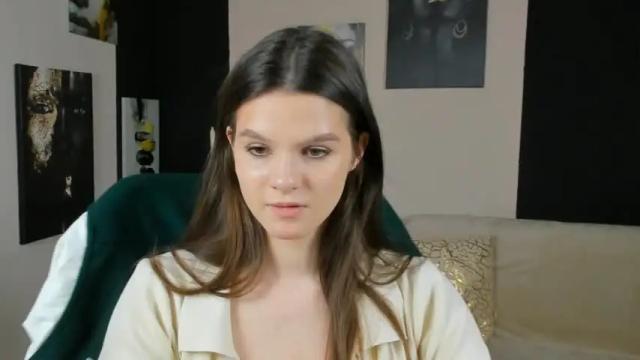 Image 2 of wendyreilly Stream on Chaturbate on 18 months ago